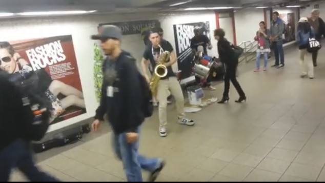 Музыканты из перехода метро