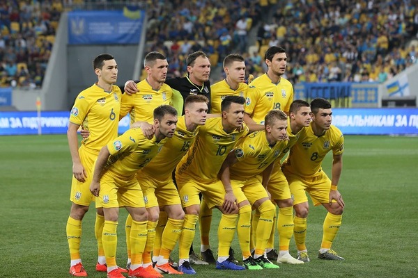 Украина минимально обыграла Люксембург в напряженном поединке