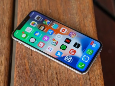iPhone X с момента старта продаж подешевел на 30 тысяч рублей